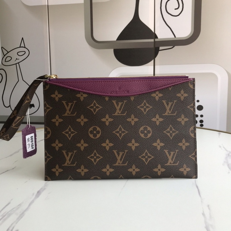 LV Wallets 39